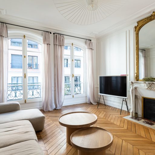 Moderniser un salon haussmannien (3)